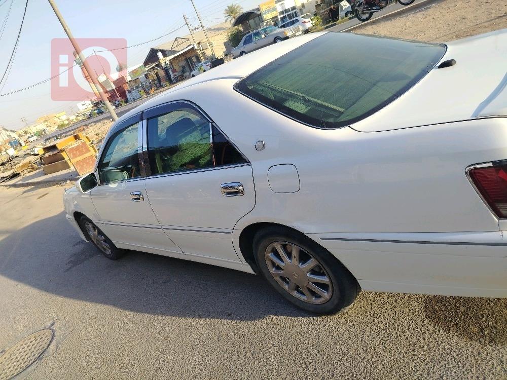 تويوتا كراون